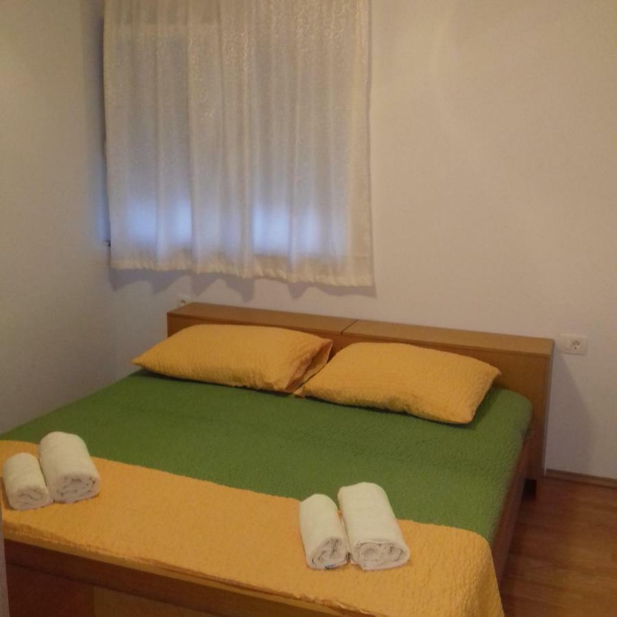 Apartments Dugandzic ดราเช ภายนอก รูปภาพ