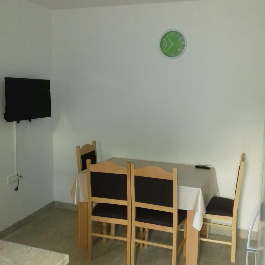 Apartments Dugandzic ดราเช ภายนอก รูปภาพ